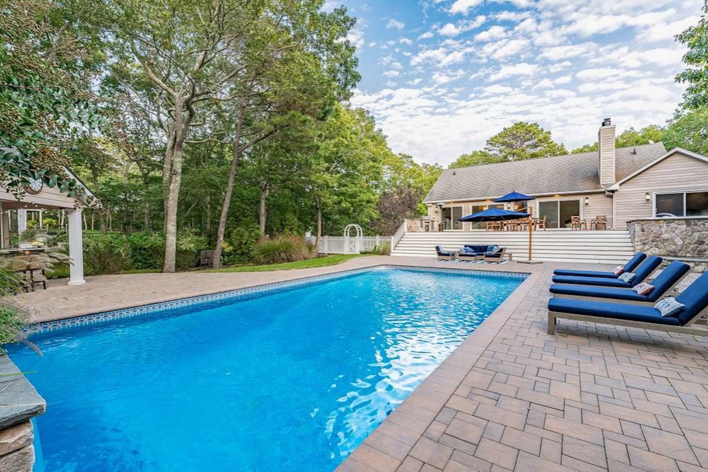 Hamptons Airbnb Rentals For Fun Summer Beach House 2019