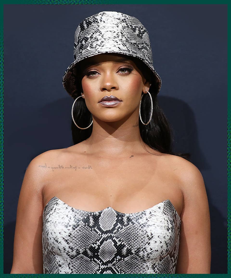 Rihanna Rocks New Jade Stone Nail Art Trend For Summer