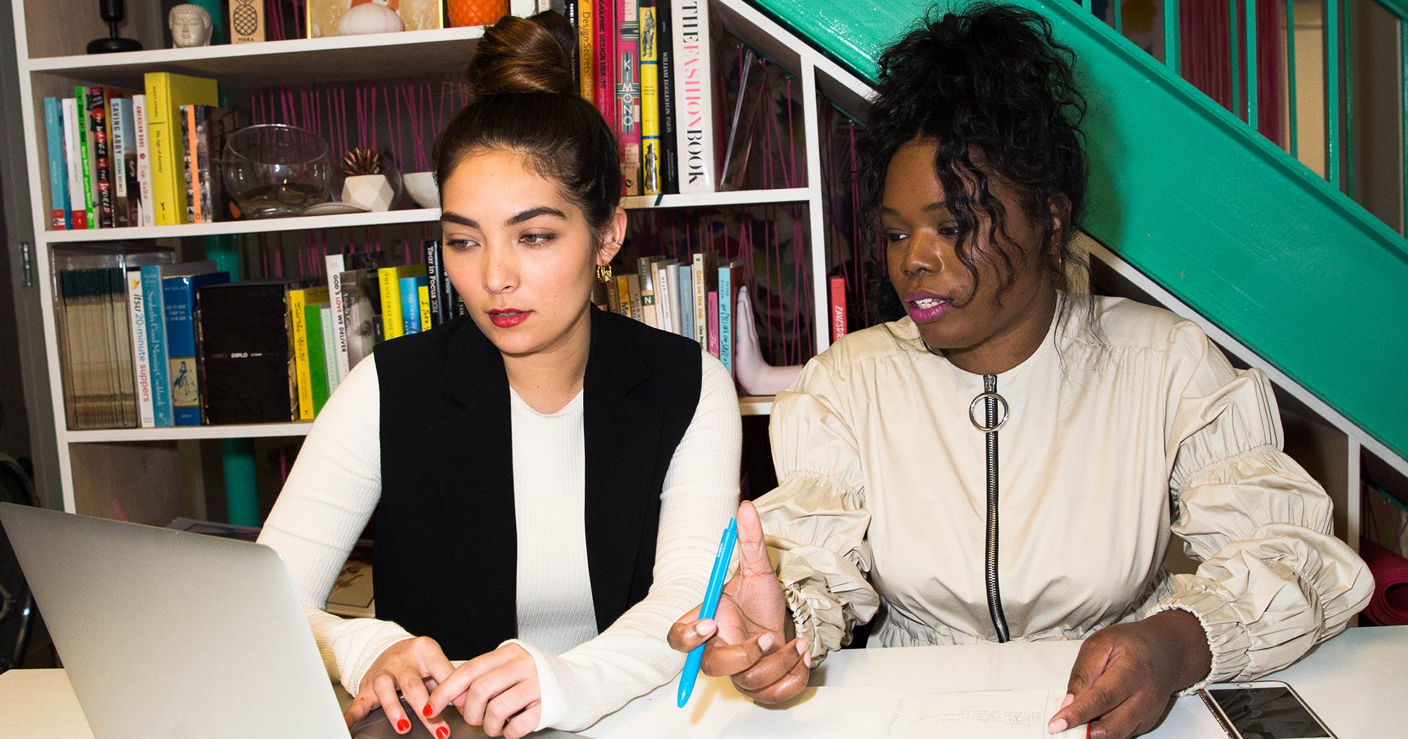 How To Ask For A Bonus As A Woman And Get It