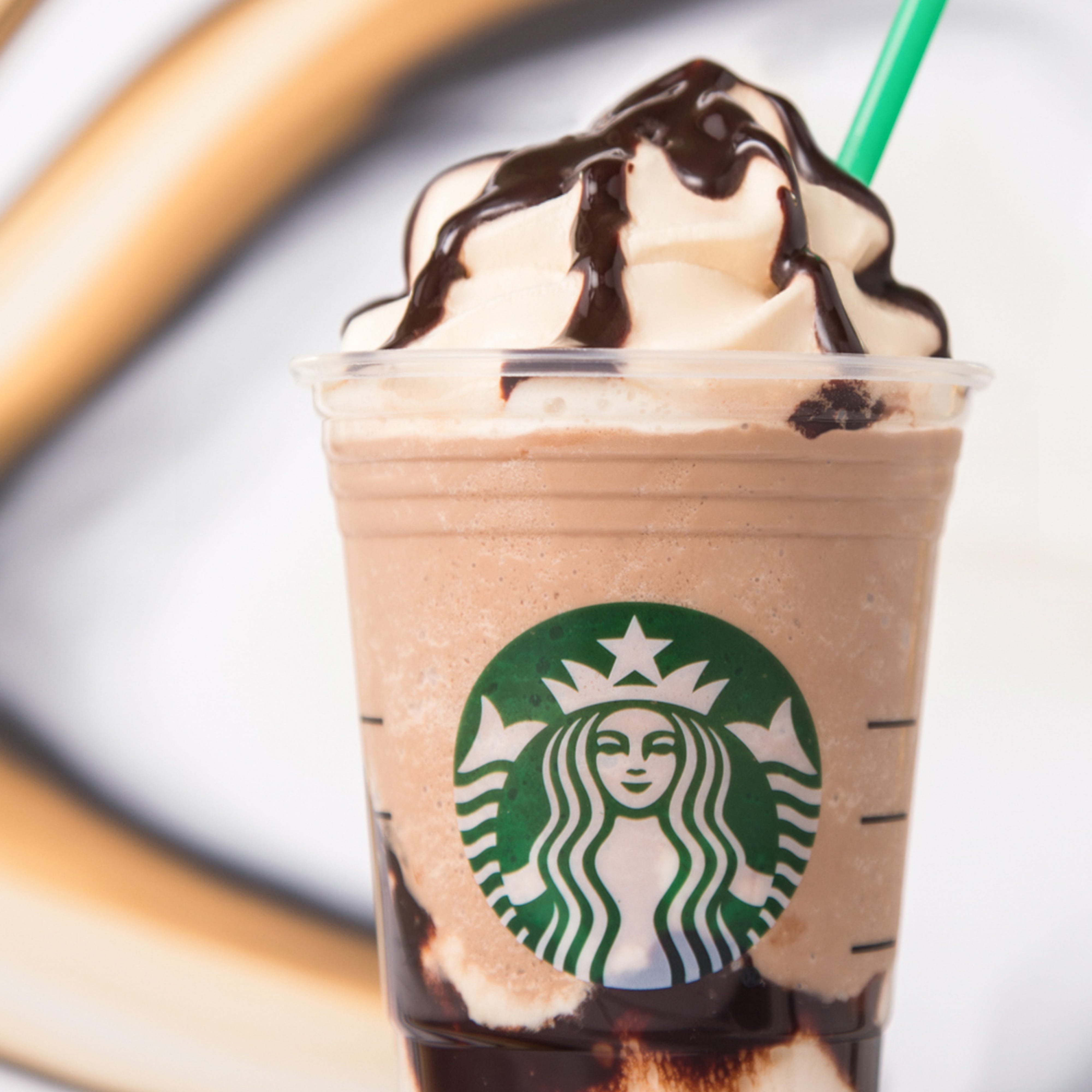 Custom Starbucks Drinks That Real People Order Off-Menu