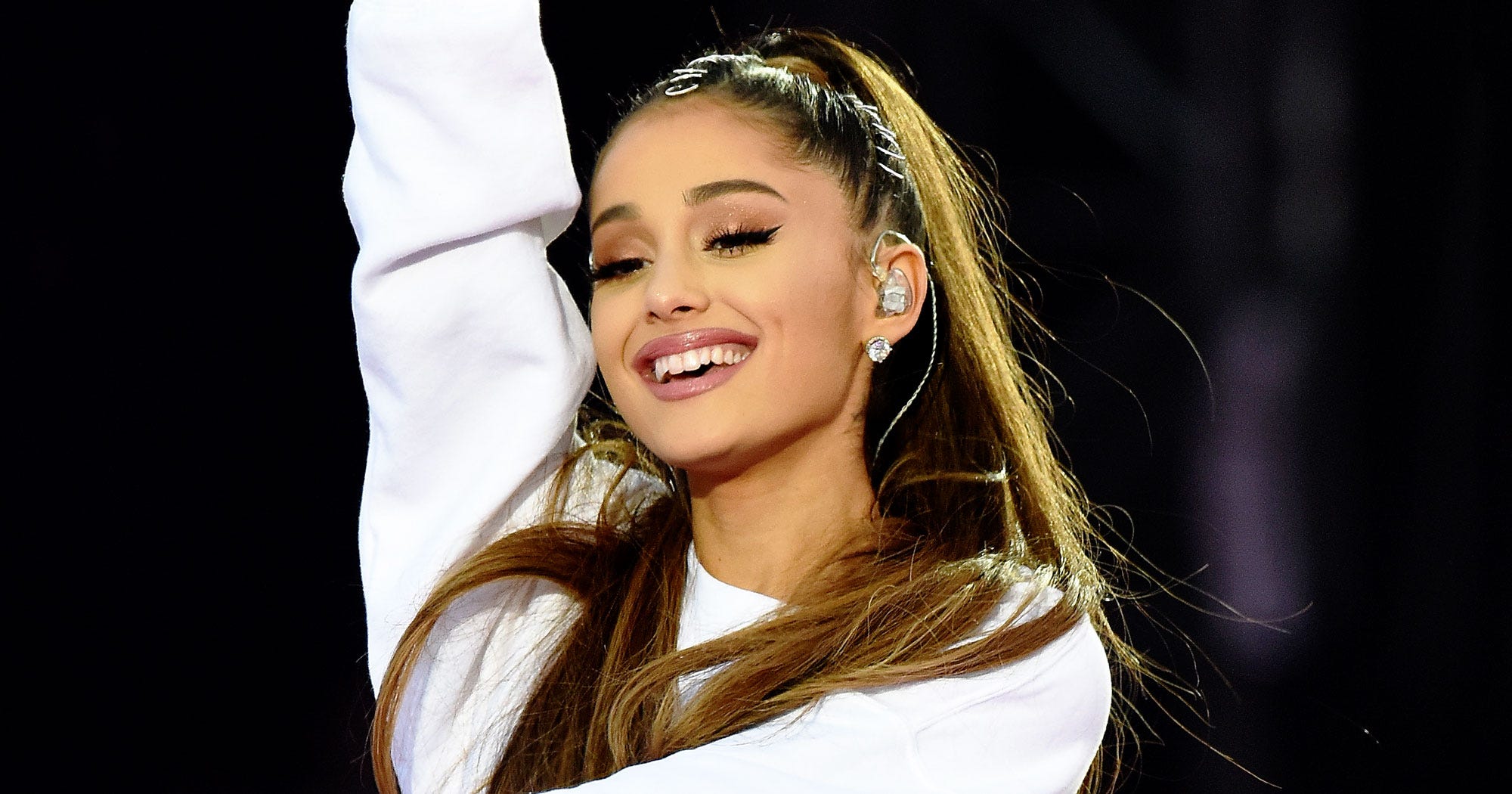 ariana grande resuming dangerous woman tour statement change of career resume