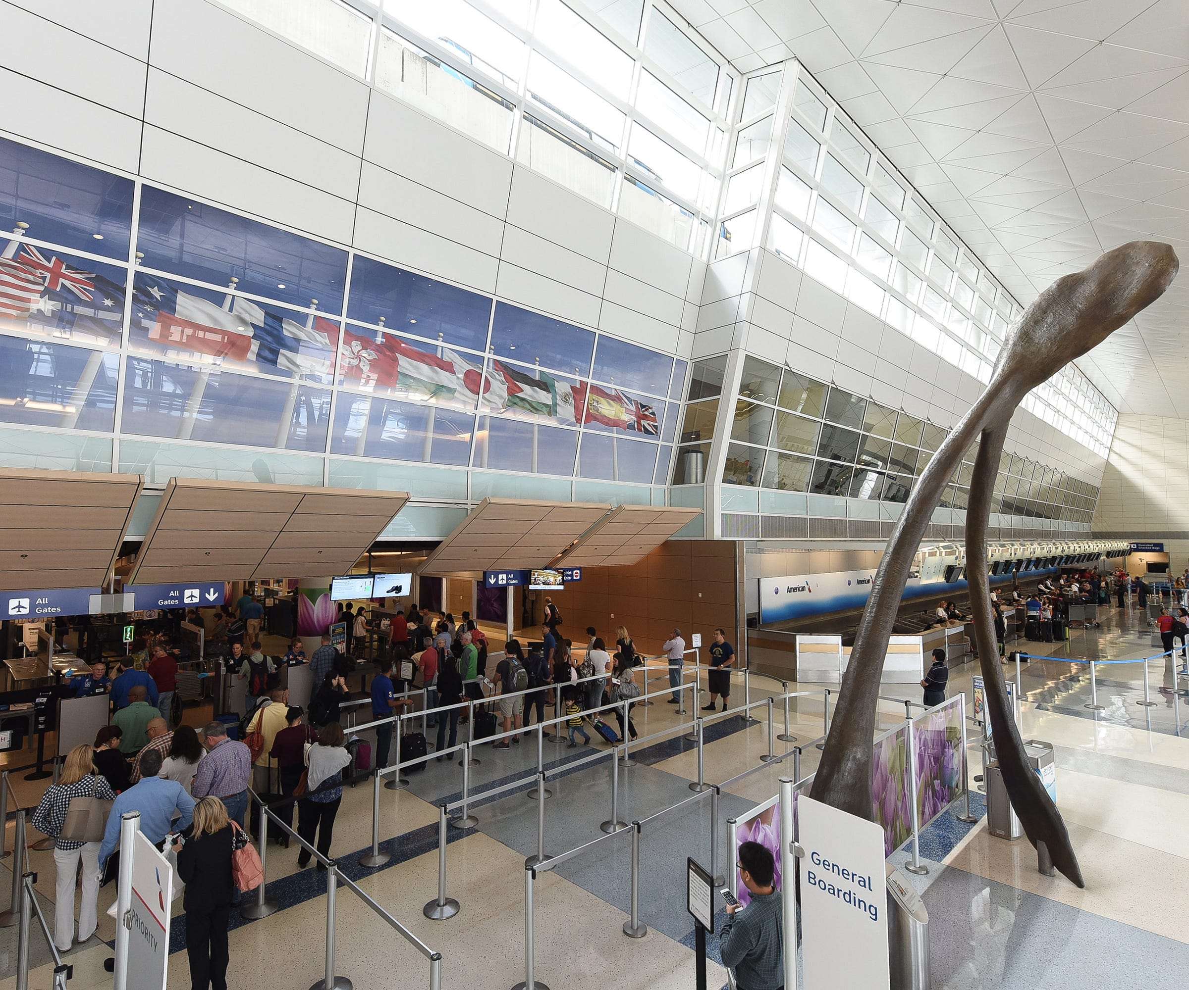 Nail Salon Inside O Hare Airport Bios Pics