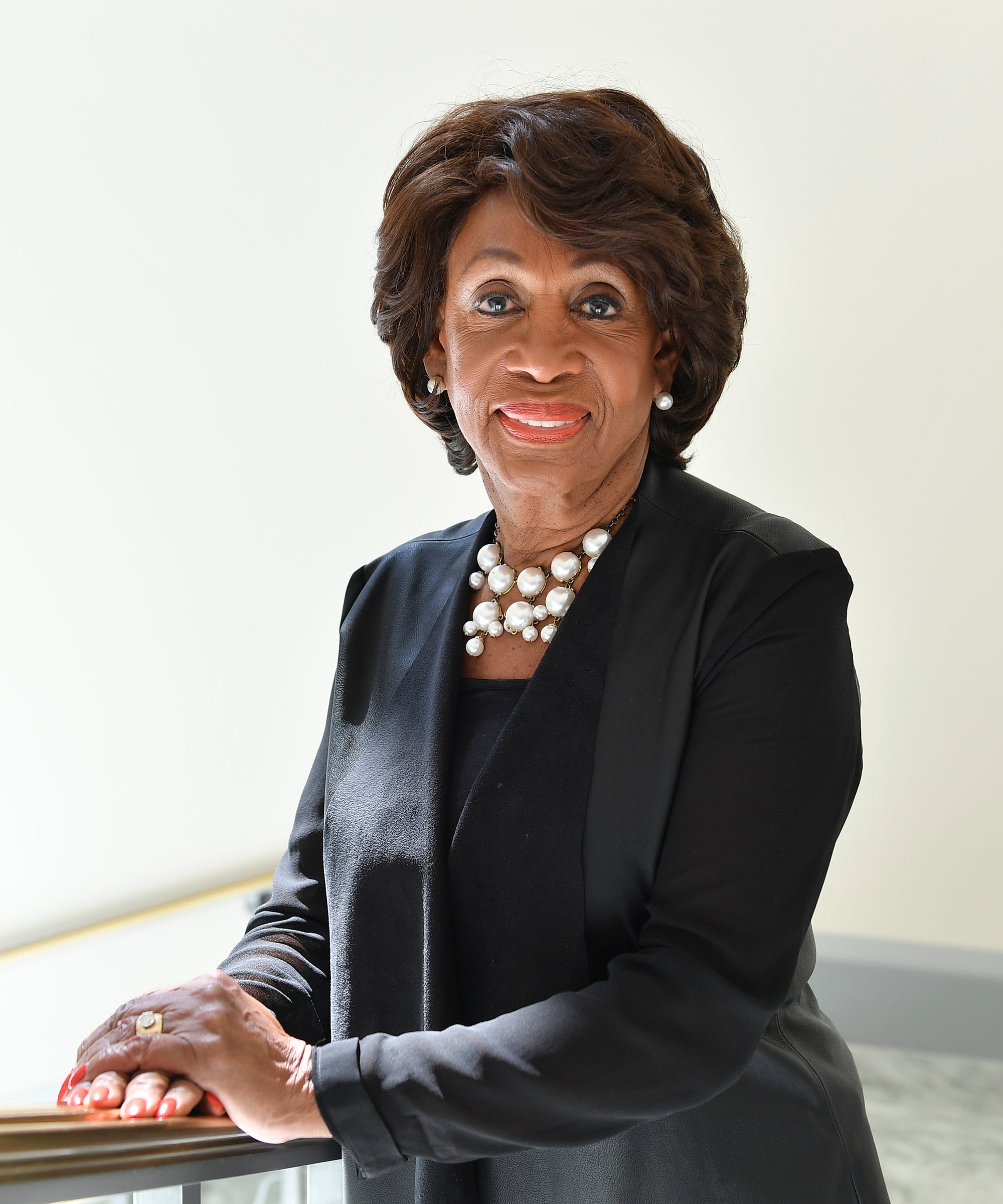 Shonda Rhimes Maxine Waters Interview Politics Life