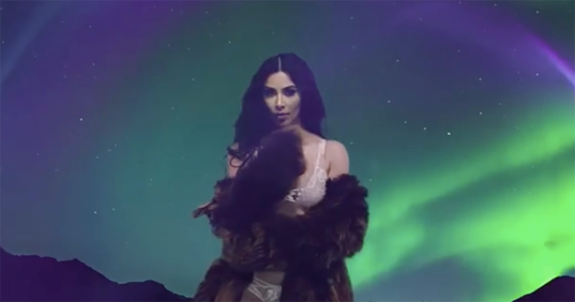 kim-kardashian-love-advent-calendar-2016