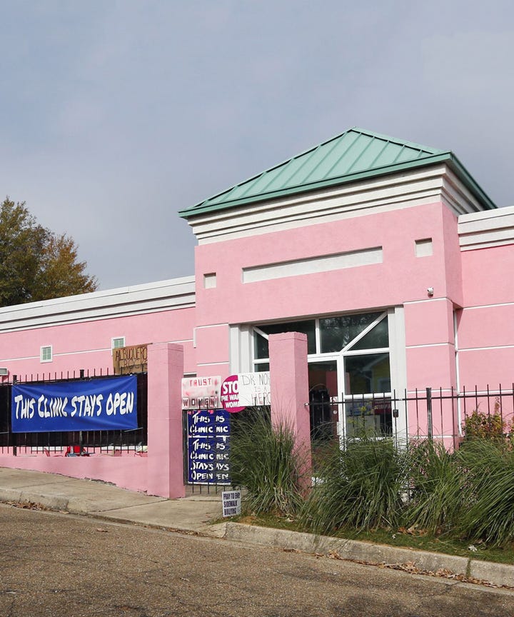 Abortion Rights Group Sues in Mississippi Over Ban