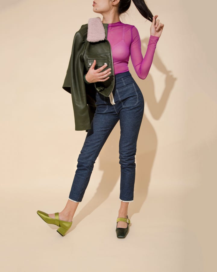 How To Wear Mismatched Shoes Trend Photos