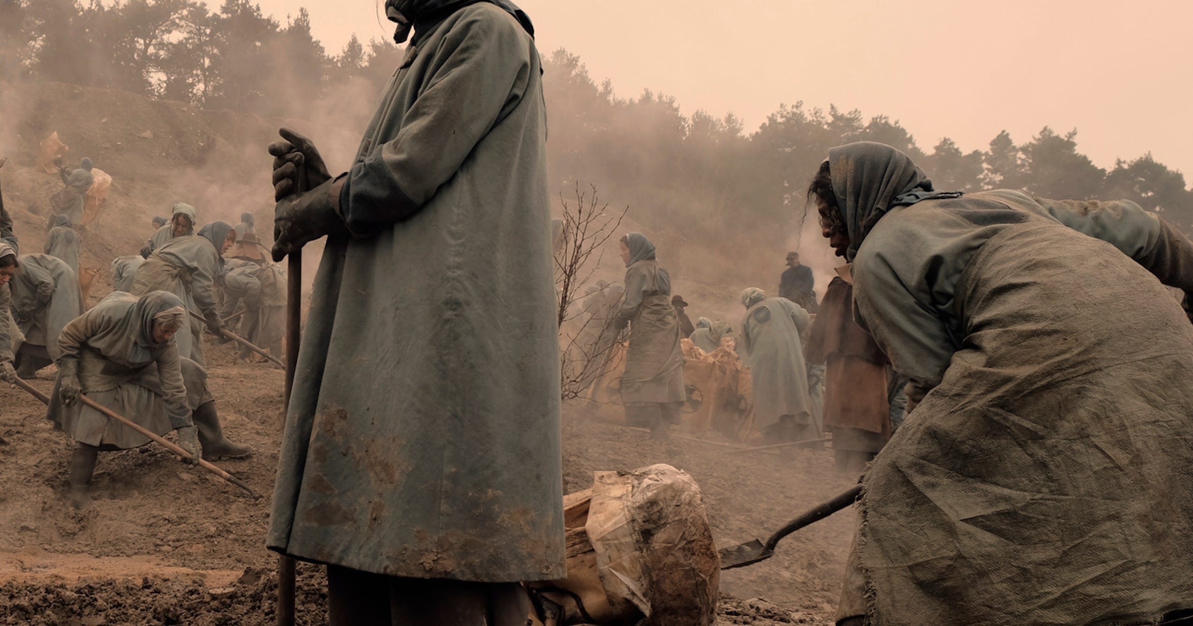 Handmaids Tale Season 2 Episode 2 Recap Unwomen