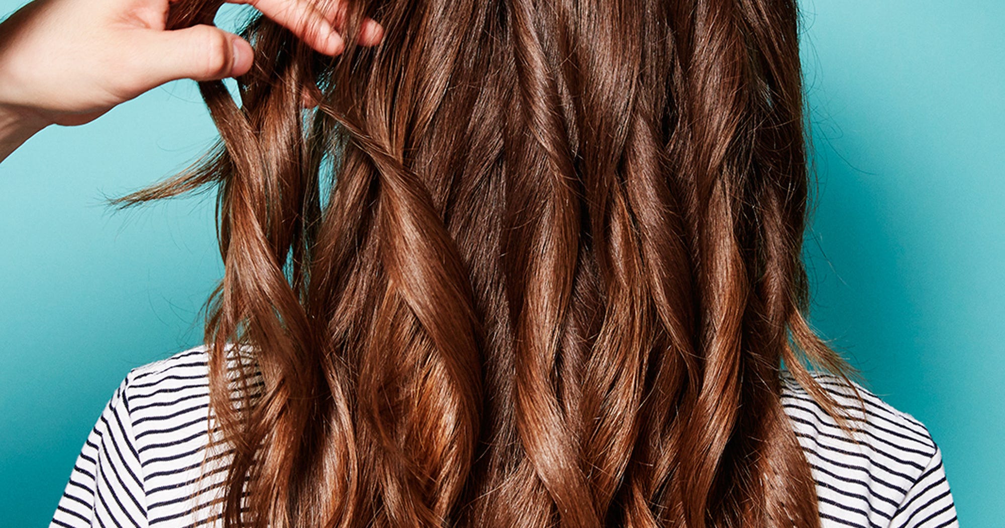 Damit kriegst du lange Haare in 30 Sekunden Damit kriegst du lange Haare in 30 Sekunden