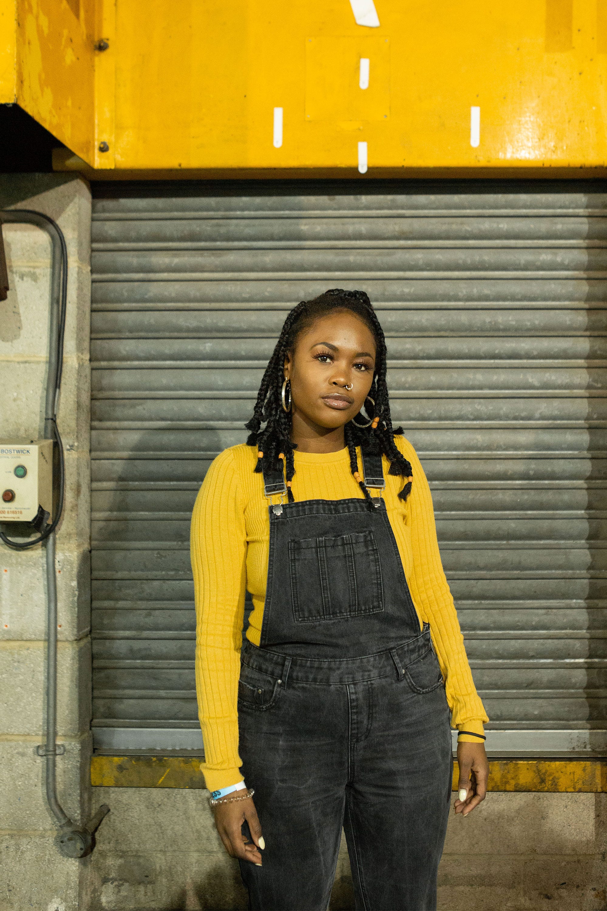 female sneakerhead outfits