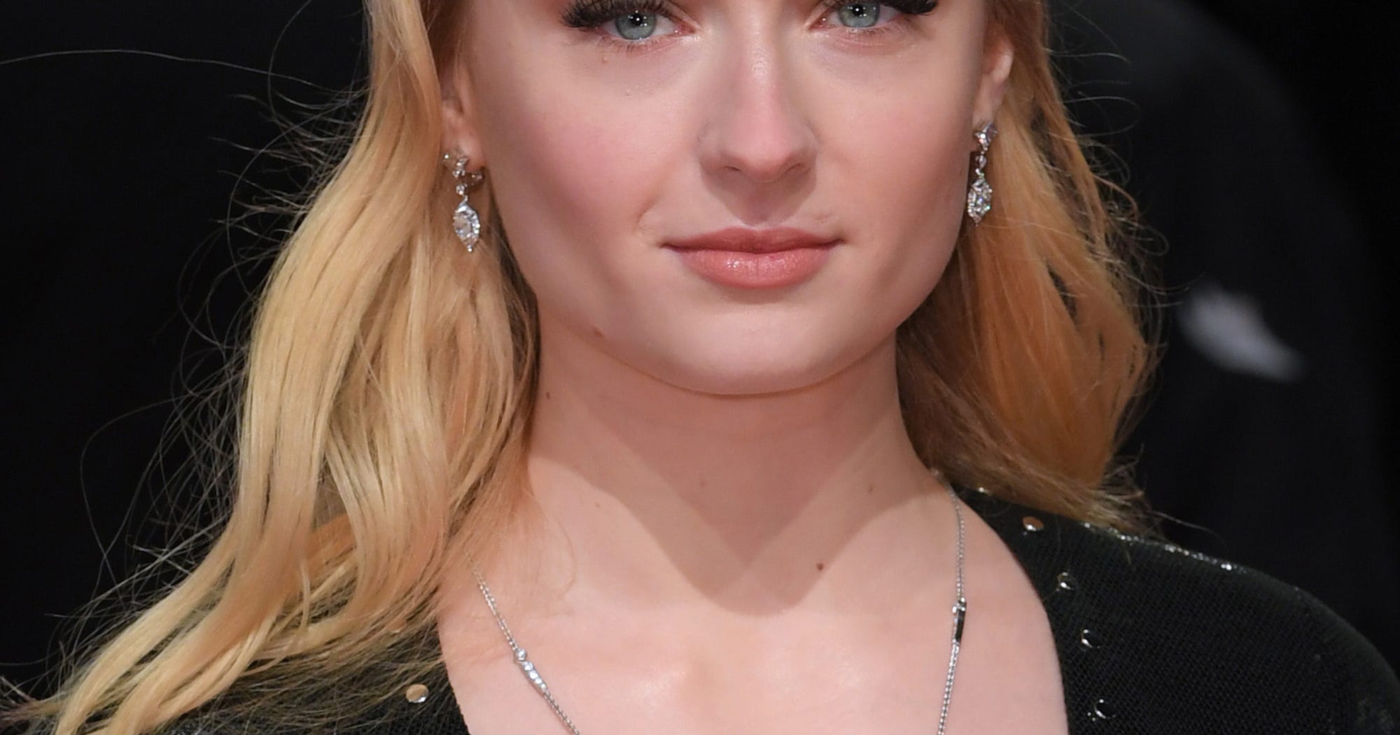 Sophie Turner Birthday Twitter Instagram Reactions