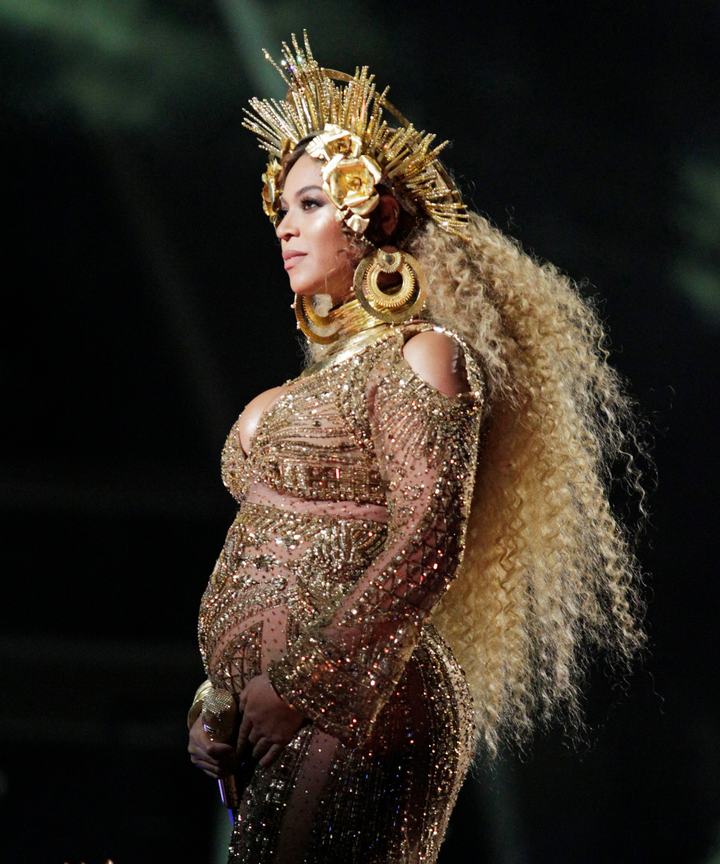 green emerald velvet dress Beyonce Gown