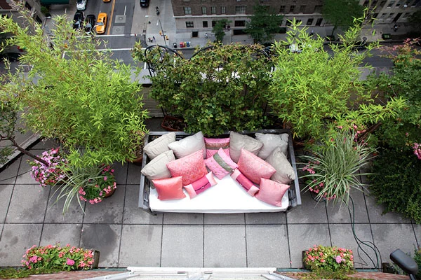 Terraces, Balconies, Roofgardens and… Sky Gardens: Rooftops, Balconies, and Terraces: Nielsen