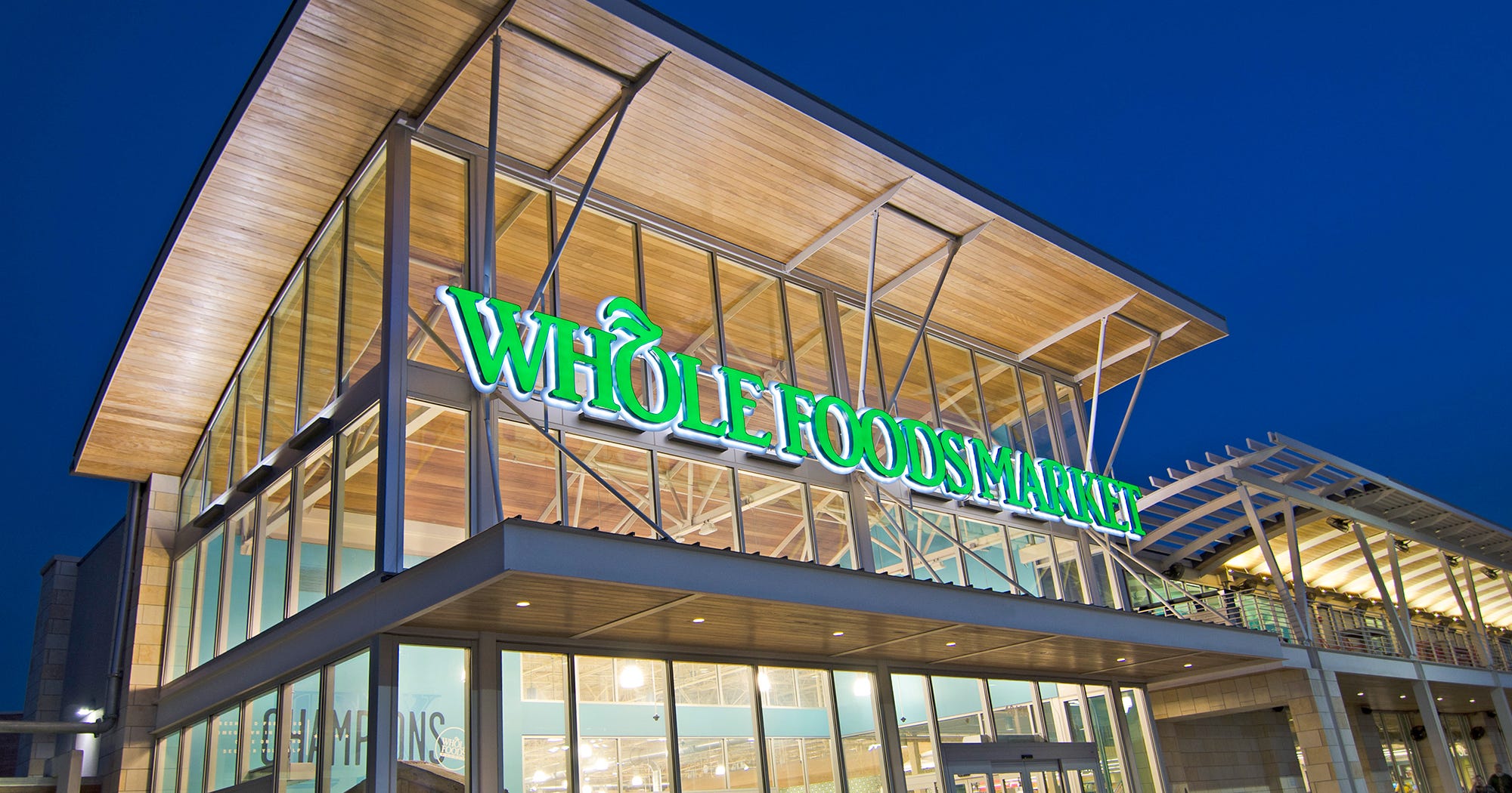 Whole Foods Denver Union Station Mac N Cheese Bar