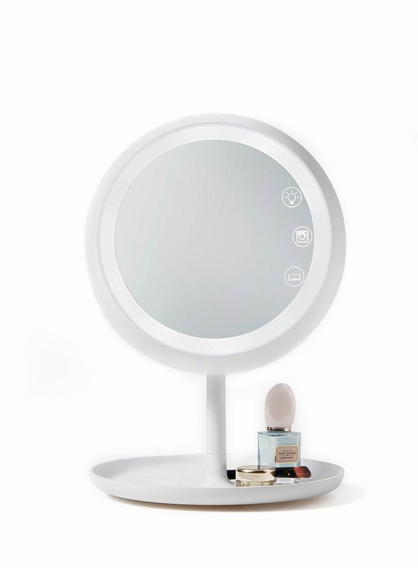 Best Makeup Mirrors & Vanity Lights For Any Budget 2019 6 Makeup Mirrors That Will Satisfy Every Budget & Vanity - 웹