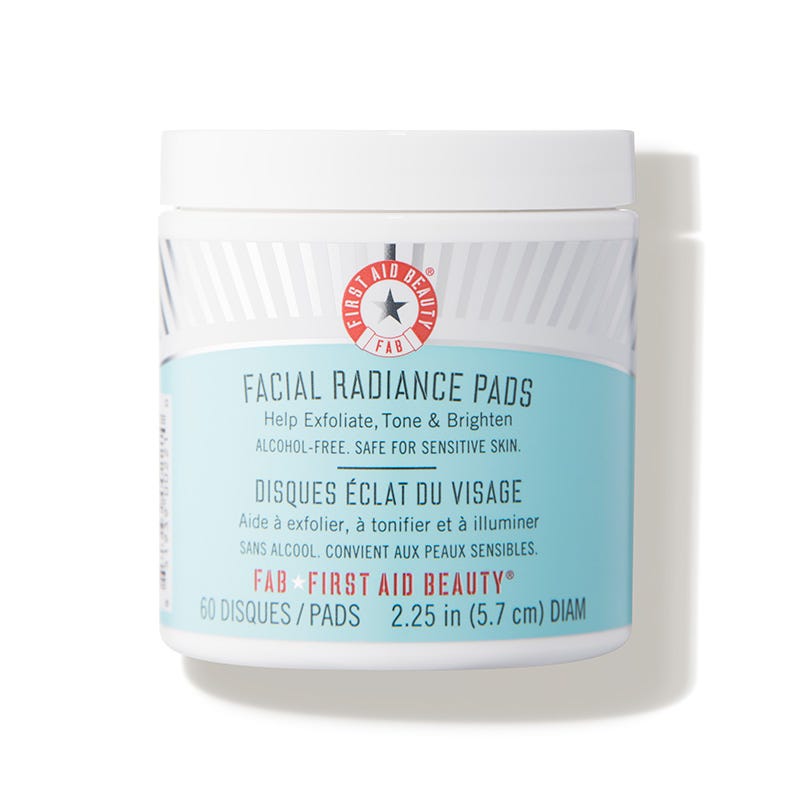 First Aid Beauty + Facial Radiance Pads (60 count)