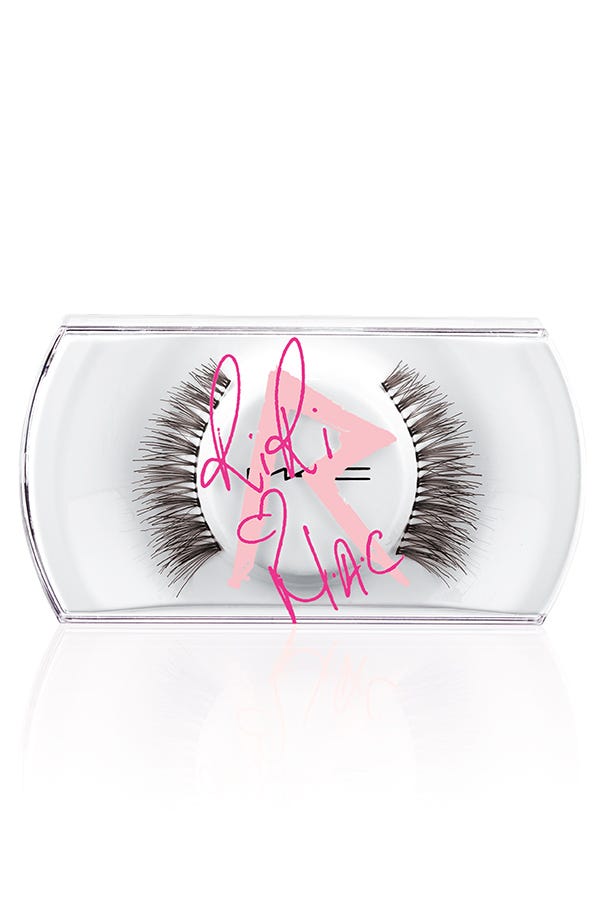 Кошачьи ресницы. Ресницы мак арт. Bane’s lashes макс. Наращивание ресниц картинки нарисованные. Ресницы тренд 2023.