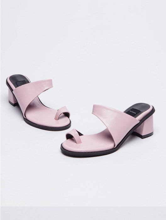 fashionable slip on shoes